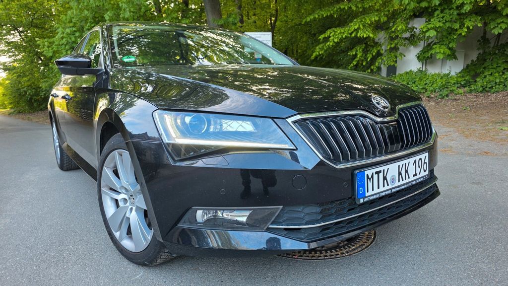 Skoda Superb 89.250 km 20.000 &euro; Bad Soden 65812