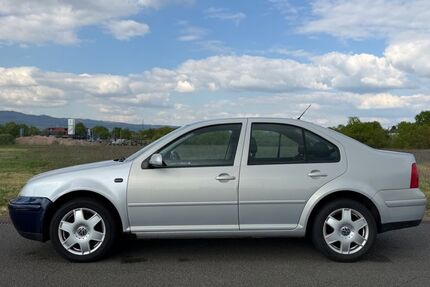 VW Bora 239.900 km 749 &euro; Gau-Algesheim 55435