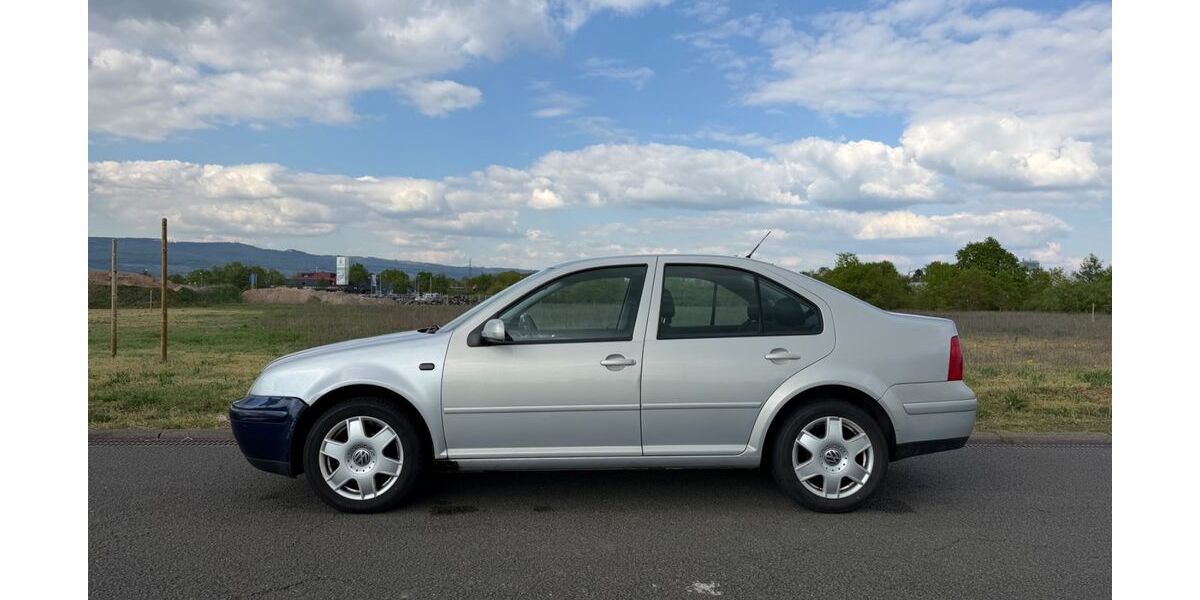 VW Bora 239.900 km 749 &euro; Gau-Algesheim 55435