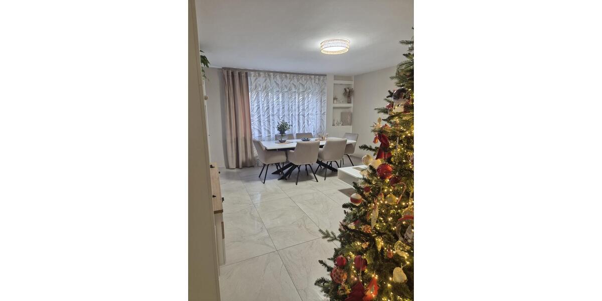 Erdgeschoßwohnung Groß-Gerau Gerau - 4 Zimmer, 90 m&sup2;, 355.000&euro; | Angebot:24469396