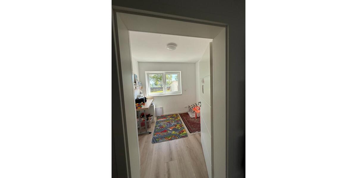 Erdgeschoßwohnung Büttelborn - 4 Zimmer, 89 m&sup2;, 1.500&euro; | Angebot:26349875
