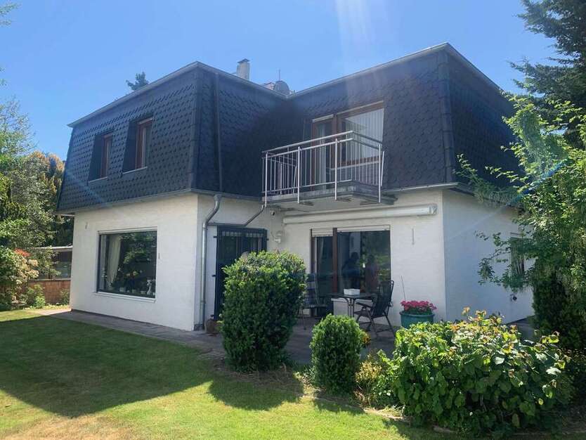 Haus zum Kaufen in Wiesbaden-Bierstadt 1.150.000 € 140 m²