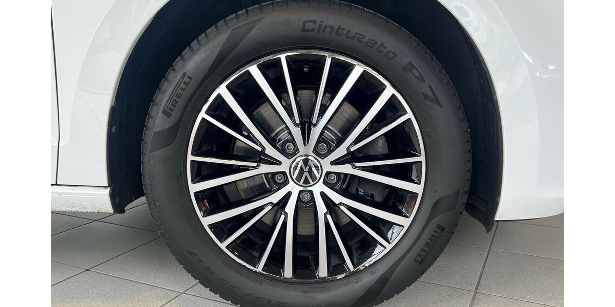 VW Touran Comfortline BMT Start-Stopp 7 Sitzer *Pano* 75.850 km 27.499 &euro; Mainz-Kostheim 55246