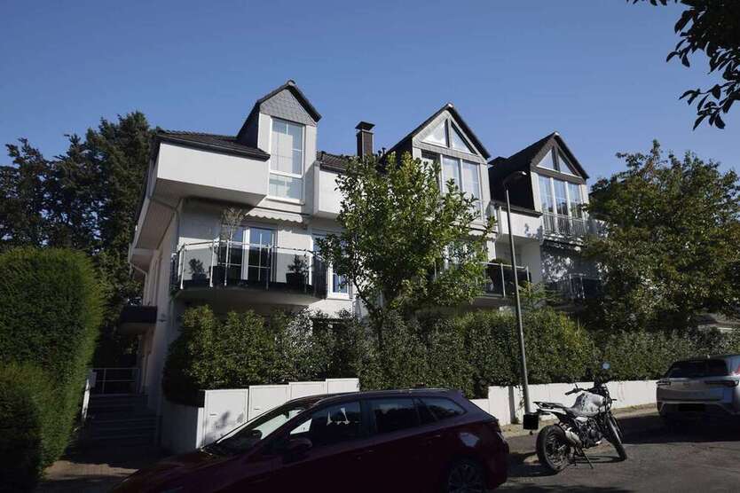 Wohnung zum Kaufen in Frankfurt 1.650.000 € 250 m²