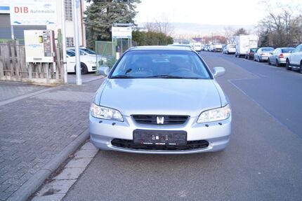 Honda Accord 194.000 km 1.990 &euro; Ingelheim 55218