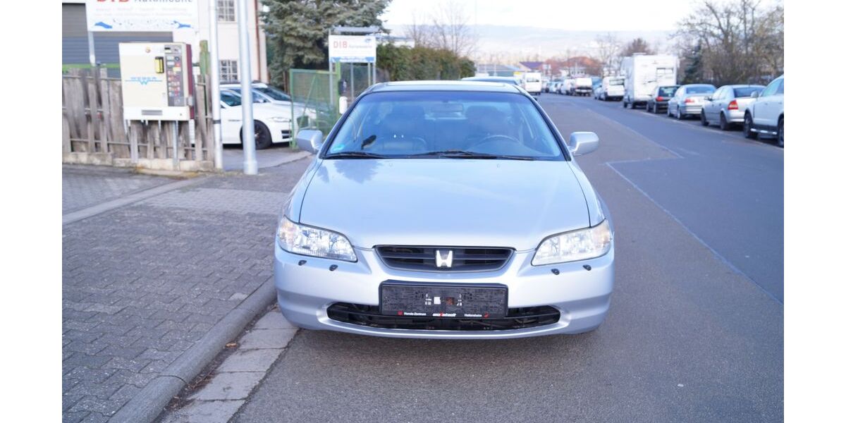 Honda Accord 194.000 km 1.990 &euro; Ingelheim 55218