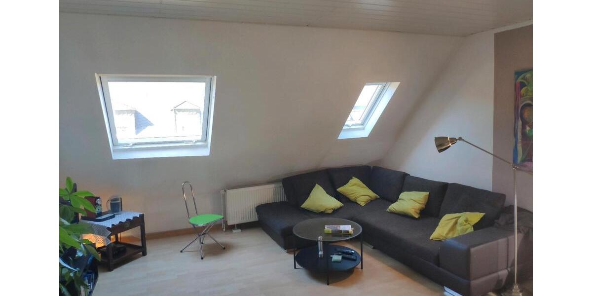 Dachgeschoßwohnung Wiesbaden Südost - 3 Zimmer, 88 m&sup2;, 315.000&euro; | Angebot:25982172