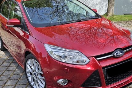 Ford Focus 123.000 km 7.990 &euro; Idstein 65510