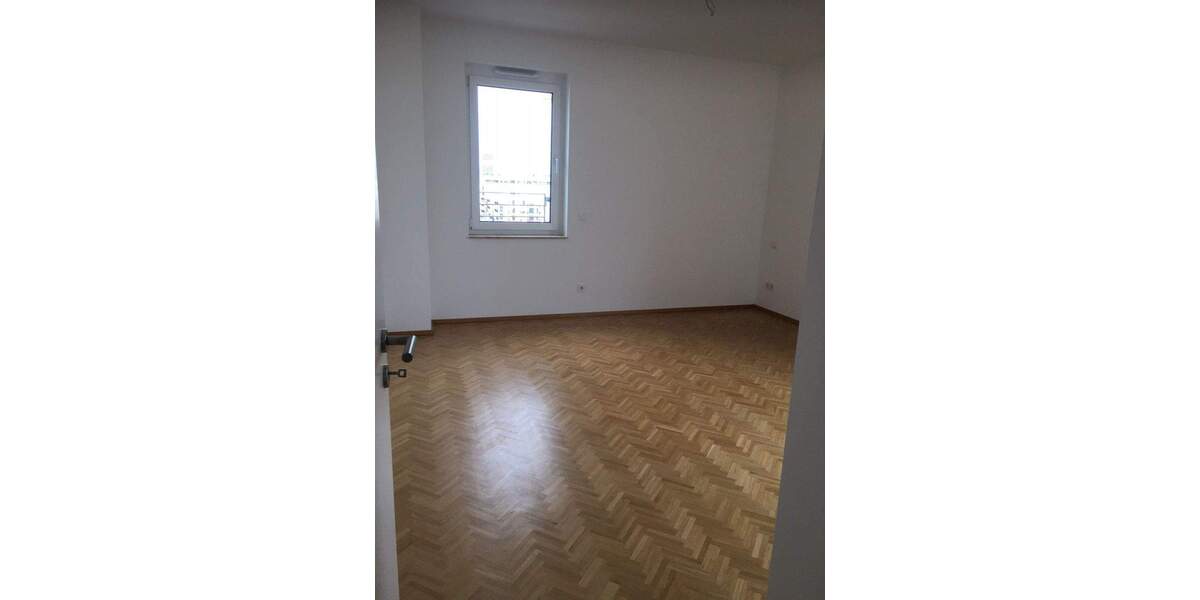 Etagenwohnung Frankfurt am Main Gallus - 2 Zimmer, 90 m&sup2;, 760.000&euro; | Angebot:24807336