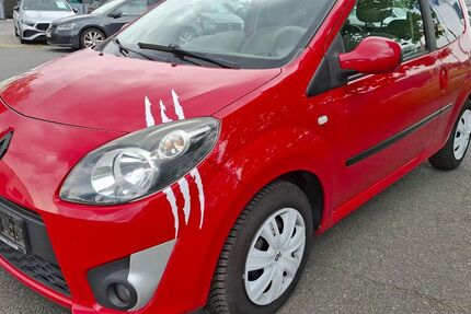 Renault Twingo 88.000 km 2.490 &euro; Gross Gerau 64521