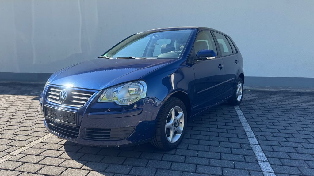 VW Polo 185.500 km 2.499 &euro; Oestrich Winkel 65375