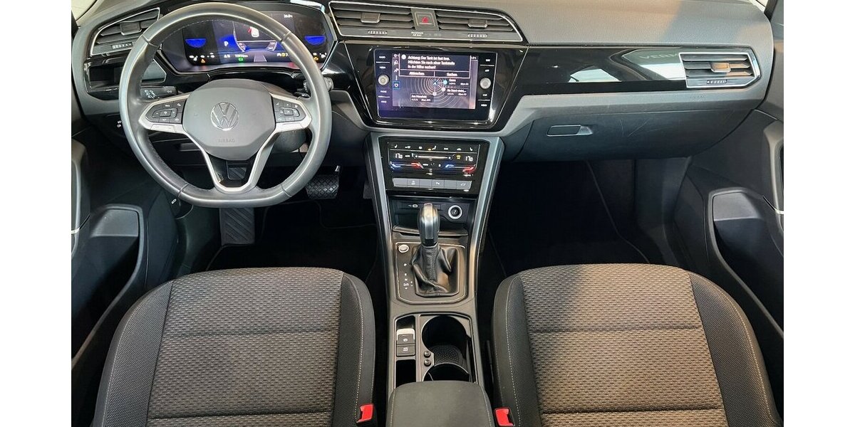 VW Touran Comfortline BMT Start-Stopp 7 Sitzer *Pano* 75.850 km 27.499 &euro; Mainz-Kostheim 55246