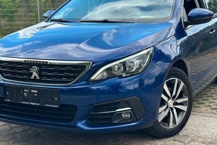 Peugeot 308 106.700 km 10.890 &euro; Wiesbaden 65203