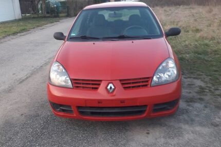 Renault Clio 161.000 km 1.950 &euro; Trebur 65468