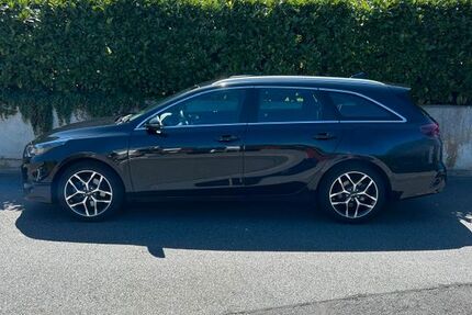 Kia ceed Sportswagon 93.600 km 17.800 € Riedstadt 64560