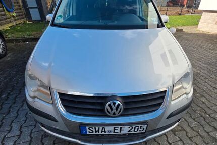 VW Touran 262.000 km 1.800 &euro; Waldems 65529
