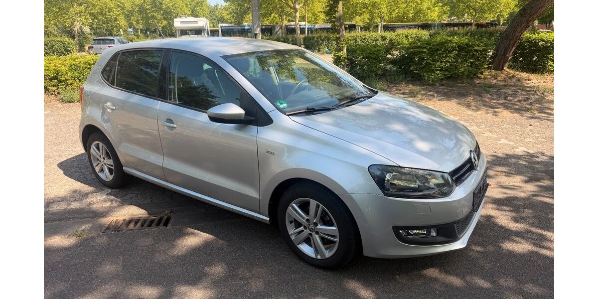 VW Polo 98.387 km 7.999 &euro; Wiesbaden 65203