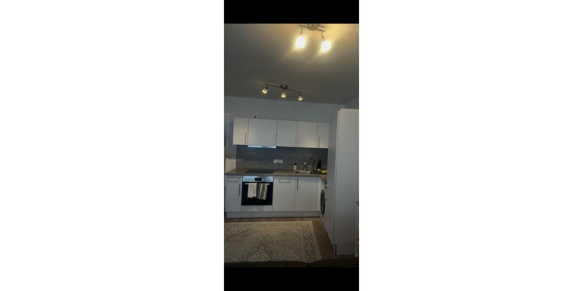 Etagenwohnung Wiesbaden Biebrich - 2 Zimmer, 56 m&sup2;, 866&euro; | Angebot:26165159