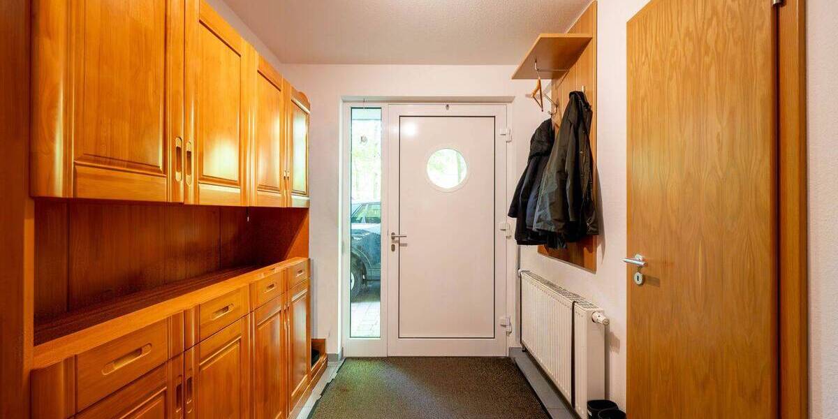 Reihenendhaus Königstein im Taunus Mammolshain - 6 Zimmer, 160 m&sup2;, 3.100&euro; | Angebot:26344722