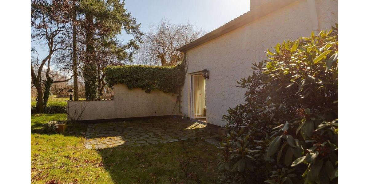 Reihenendhaus Kronberg - 6 Zimmer, 185 m&sup2;, 890.000&euro; | Angebot:26355993