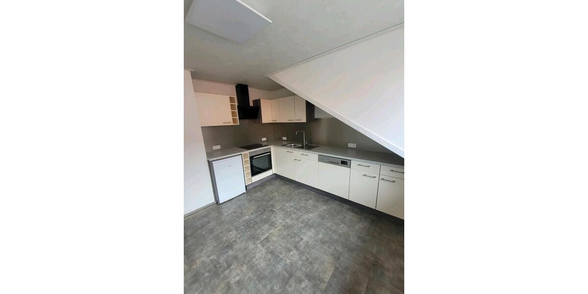 2-Zimmer DG-Wohnung in Ingelheim am Rhein 1 zimmer