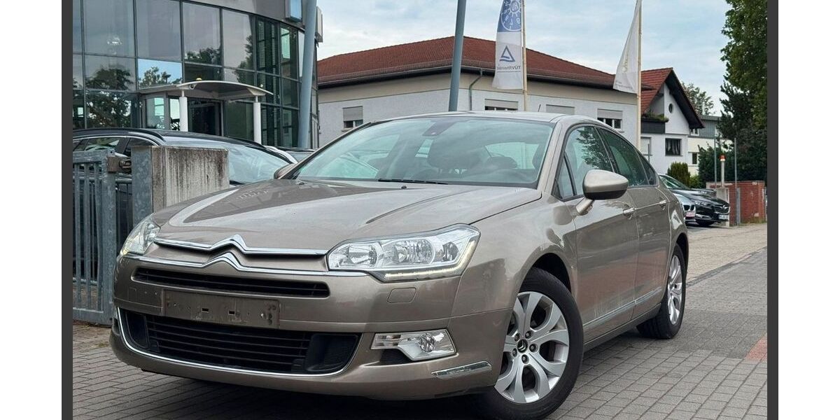 Citroen C5 106.400 km 14.690 &euro; Wiesbaden 65203