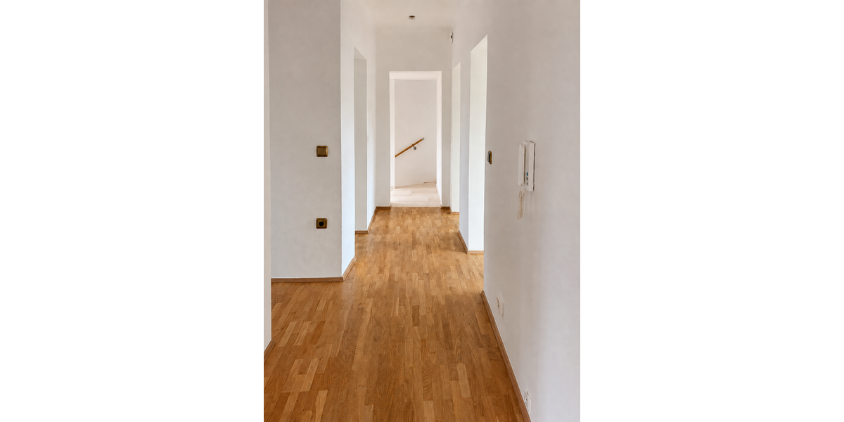 *4-FH davon 3 Wgh. sofort beziehbar - schöner Fernblick - DG vermietet* - Mehrfamilienhaus, Wohnhaus Bad Soden am Taunus | Angebot:27380373