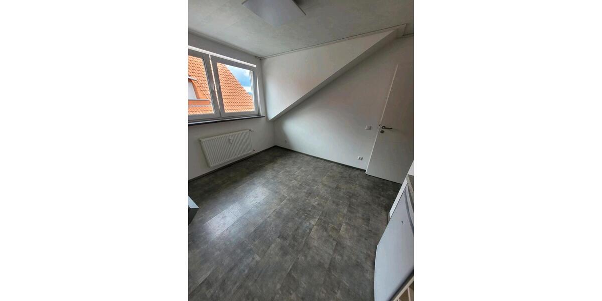 2-Zimmer DG-Wohnung in Ingelheim am Rhein 1 zimmer