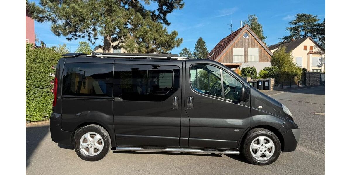 Opel Vivaro 208.500 km 14.900 &euro; Ginsheim-Gustavsburg 65462