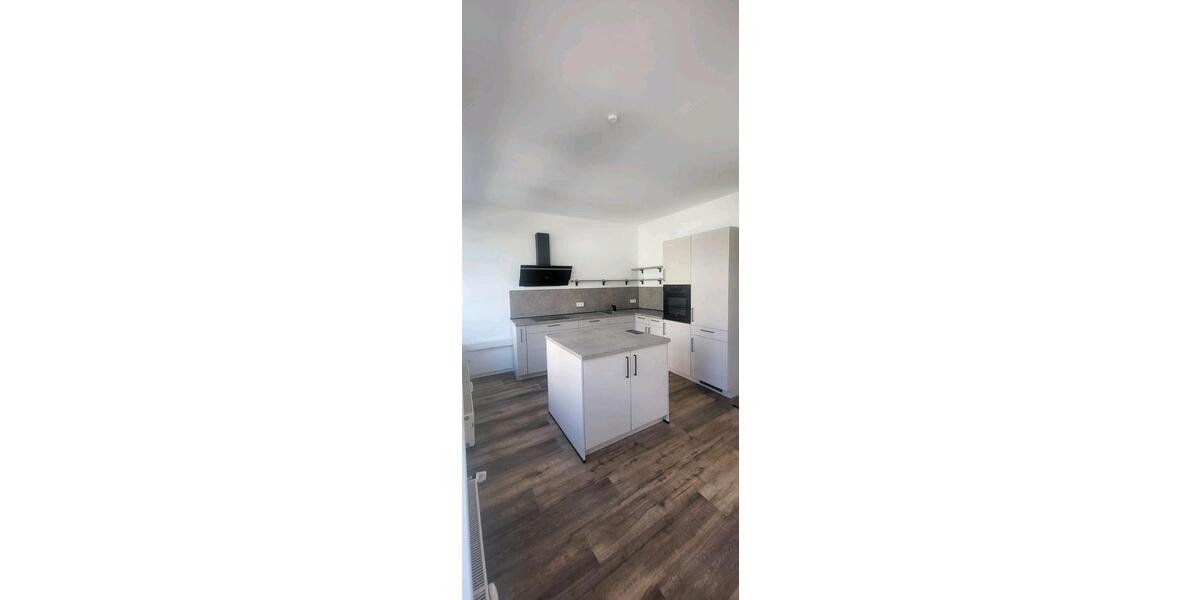 Etagenwohnung Bingen am Rhein - 3 Zimmer, 120 m&sup2;, 1.500&euro; | Angebot:26328791