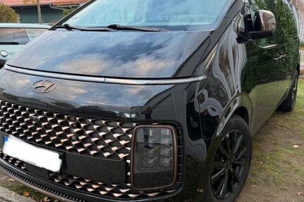 Hyundai STARIA 60.000 km 37.900 € Flörsheim 65439