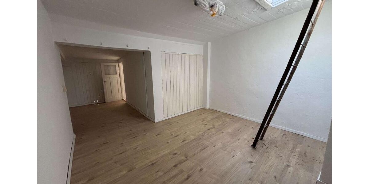 Sofort verfügbare Lagerfläche 113 m² – zentral in Mainz-Kastel zimmer