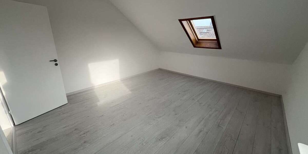 Etagenwohnung Taunusstein Hahn - 3 Zimmer, 61 m&sup2;, 559&euro; | Angebot:25420488