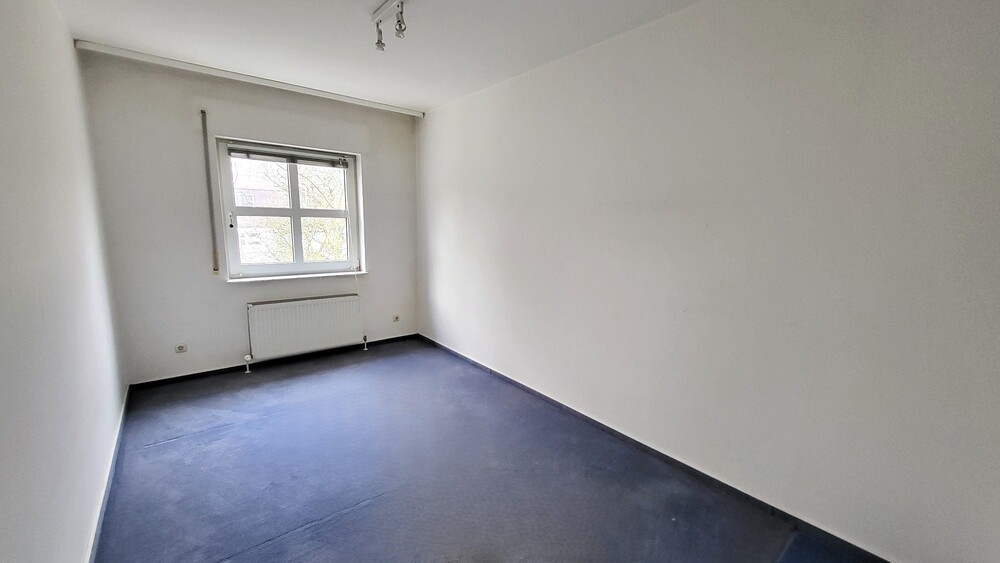 RMH mit Garage, 2 Balkonen, Garten und Terrasse - Reihenmittelhaus Wiesbaden Klarenthal | Angebot:25972229