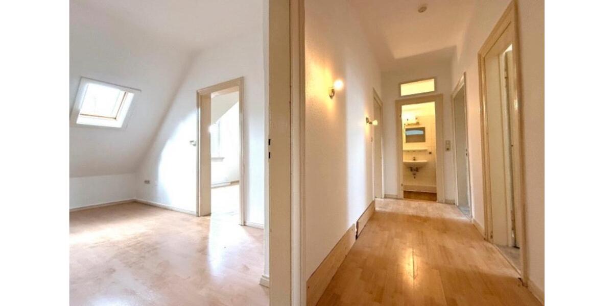 Dachgeschoßwohnung Wiesbaden Bierstadt - 3 Zimmer, 71 m&sup2;, 1.200&euro; | Angebot:25304721