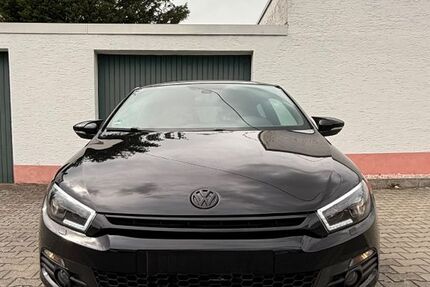 VW Scirocco 149.811 km 8.000 &euro; Wiesbaden 65205