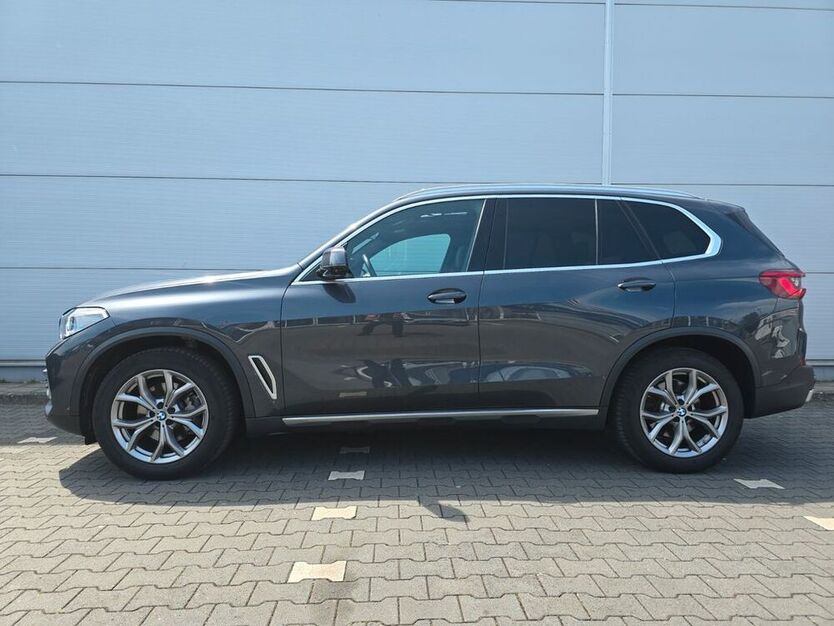 X5