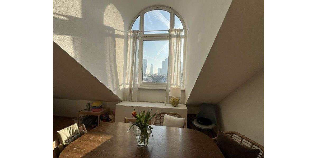 Etagenwohnung Frankfurt am Main Bockenheim - 3 Zimmer, 80 m&sup2;, 1.400&euro; | Angebot:25703538