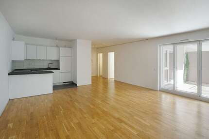 Wohnung Frankfurt am Main Gallus - 2 Zimmer, 76 m&sup2;, 1.290&euro; | Angebot:26892800