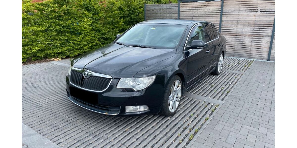 Skoda Superb 260.000 km 3.100 &euro; Hofheim am taunus 65719