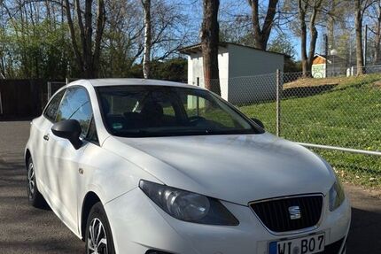 Seat Ibiza 188.000 km 2.499 &euro; Wiesbaden 65199