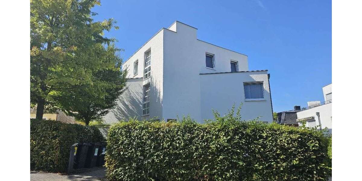 Etagenwohnung Wiesbaden Bierstadt - 3 Zimmer, 91 m&sup2;, 1.640&euro; | Angebot:27338530