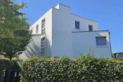 Wohnung Wiesbaden Bierstadt - 3 Zimmer, 91 m&sup2;, 1.640&euro; | Angebot:27338530