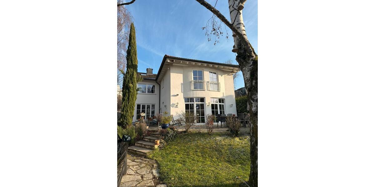 Stadtvilla in grüner Hanglage Wiesbaden City Ost. - von privat 8.5 zimmer