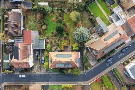 Haus zum Kaufen in Rüsselsheim am Main 674.000 € 188 m² 7 zimmer