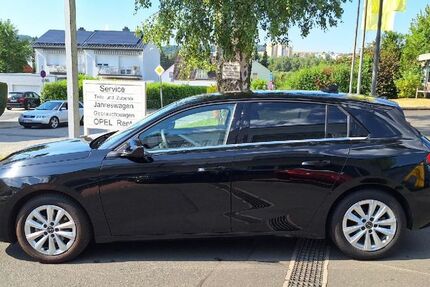 Opel Astra 21.800 km 19.488 &euro; Taunusstein 65232