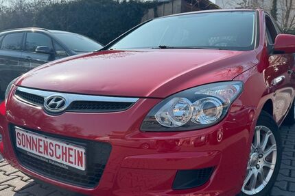 Hyundai i30 215.320 km 2.499 &euro; Mainz 55120