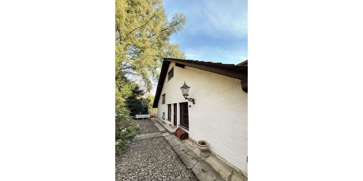 Einfamilienhaus Bad Schwalbach - 8 Zimmer, 251 m&sup2;, 495.000&euro; | Angebot:26299874