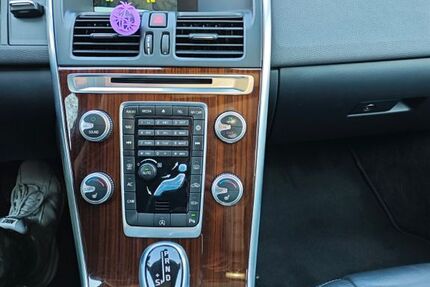 Volvo XC60 166.009 km 16.000 &euro; Wiesbaden 65187