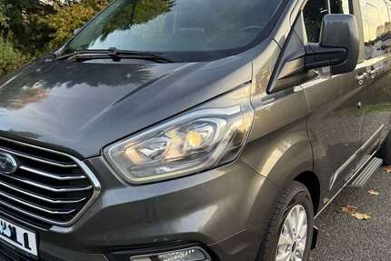 Ford Tourneo Custom 102.000 km 25.990 € Wiesbaden 65197
